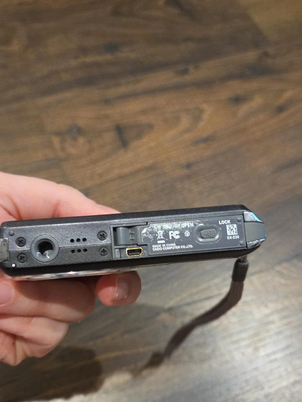 Casio EX-Z35 Digital Camera